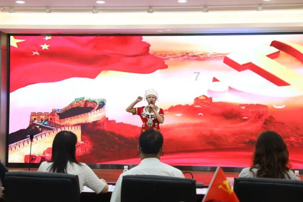 舰无虚发：暗星